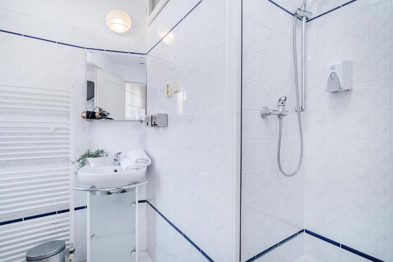 Apt Near Old Town Prague By Michal&Friends מראה חיצוני תמונה